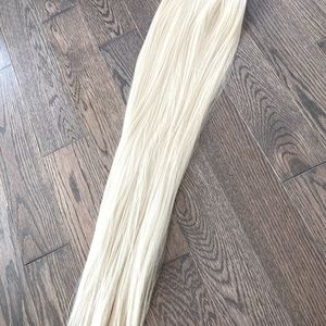 Platinum blonde ponytail 26 inch